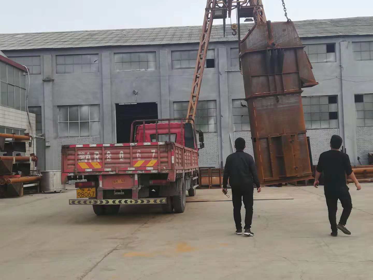 相應(yīng)號召，NE15板鏈提升機(jī)原色出廠